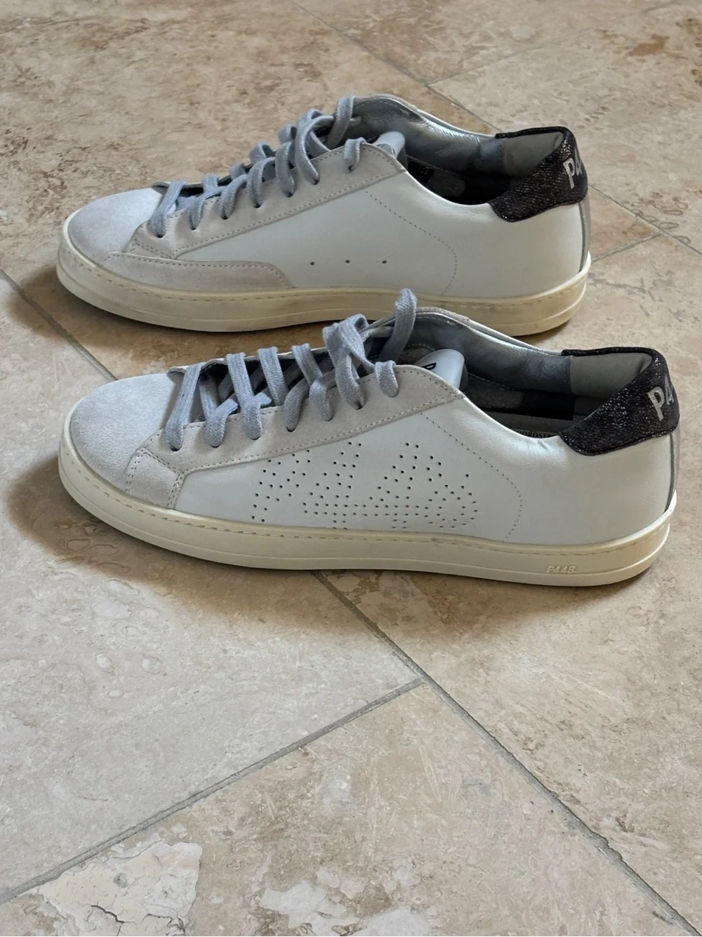 P448 John Sneaker, size 38